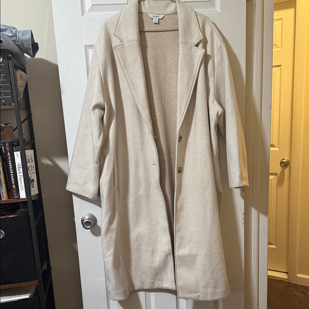 Size 2x Elegant Cream Heavy Women's Wool Coat
